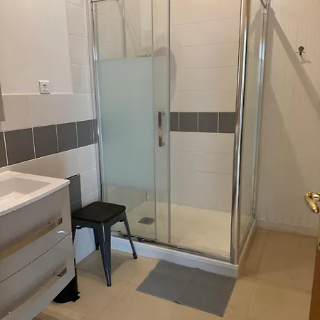 D'hotes Des Tours A Гостевой дом 3*