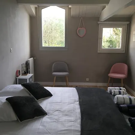 D'hotes Des Tours A 3* Ла-Рошель