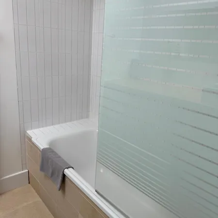 D'hotes Des Tours A 3* La Rochelle (Charente-Maritime)