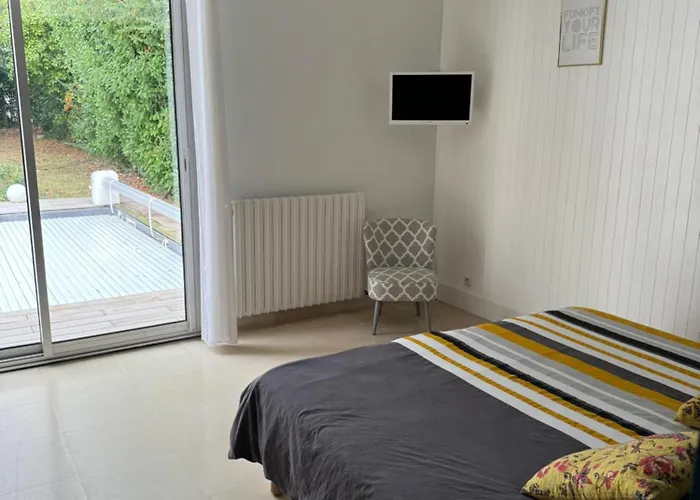 D'hotes Des Tours A 3*