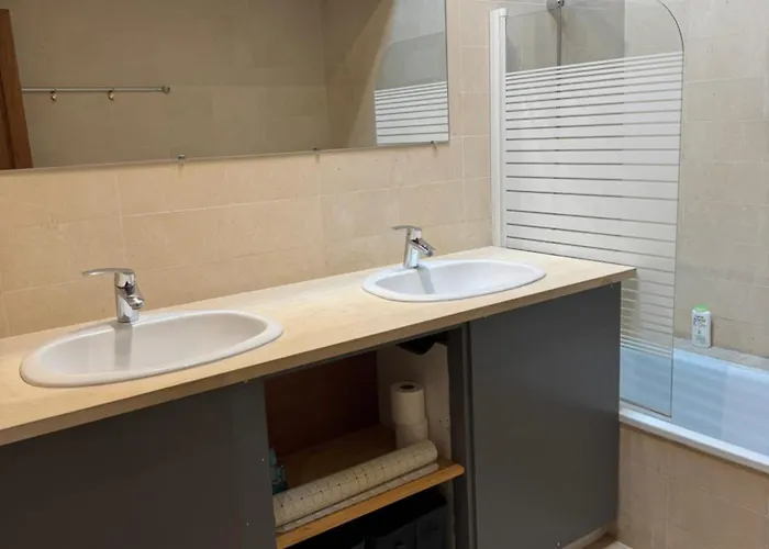 D'hotes Des Tours A